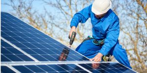 Installation Maintenance Panneaux Solaires Photovoltaïques à Val-de-Saane